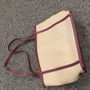 Maxx New York tote bag tan woven body with dark red trim man made floral lined